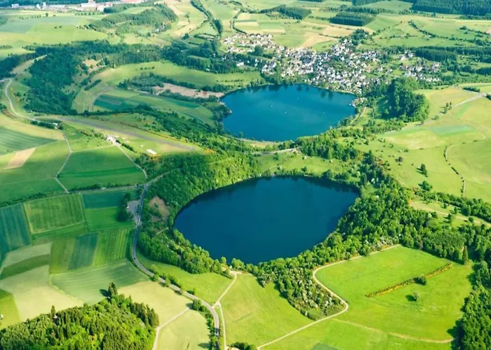 Kyll Valley Forest Apartment *